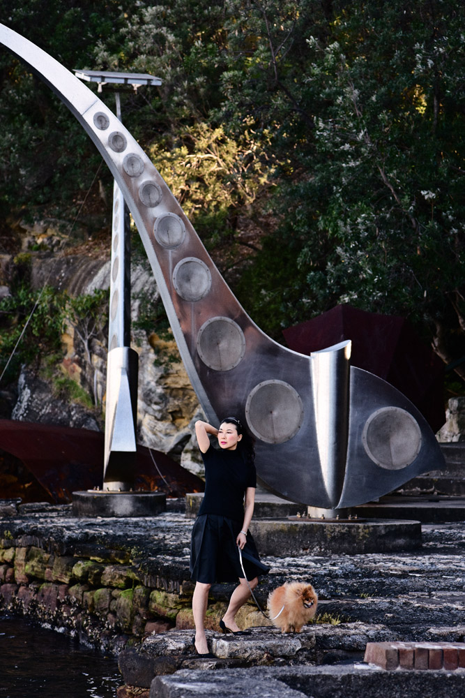 Vivienne and Holy with waterfont sculpture, Woolloomooloo Sydney, Fashion Photography by Kent Johnson