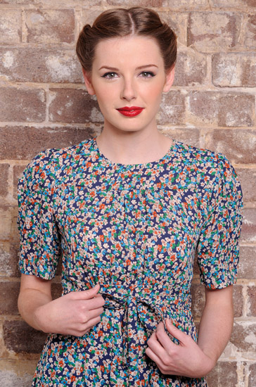 Sydney Fashion Photographer, Vintage fashion campaign, Blue green 40's style patterned dress - Studio Fashion Photography by Kent Johnson.