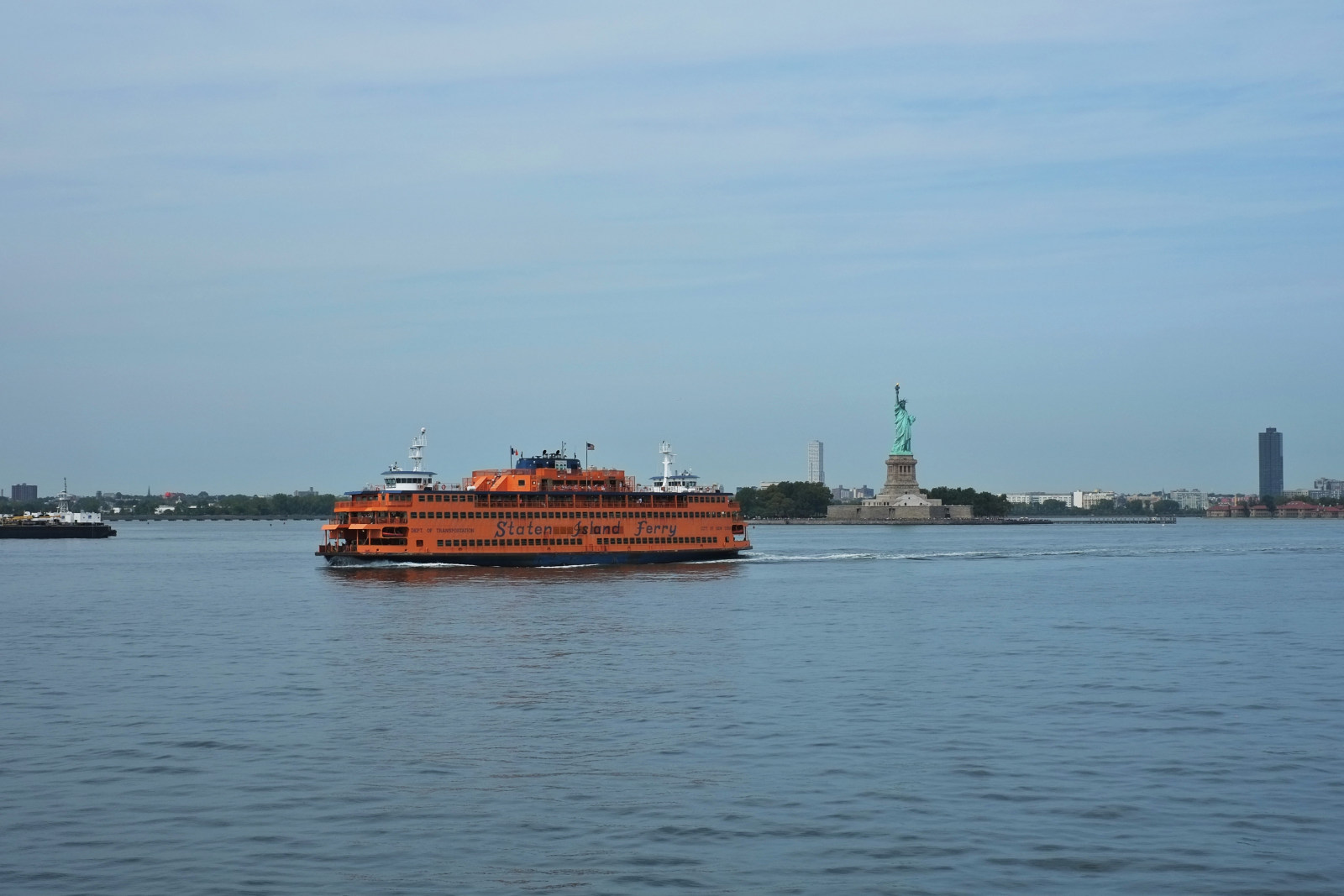 Staten Island Ferry, Statue of Liberty - a day trip and views from the iconic Staten Island Ferry